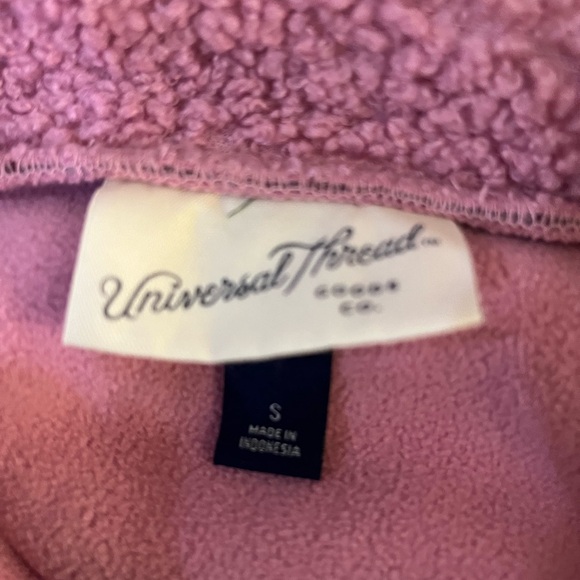 Universal Thread Sherpa Pullover - Picture 3 of 3